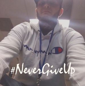 Meet your Posher, Casey